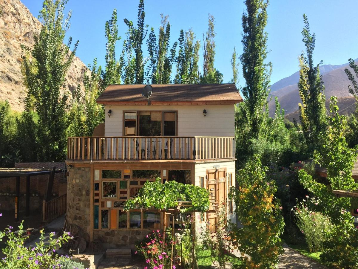 Hotel Faro del Valle Pisco Elqui Esterno foto