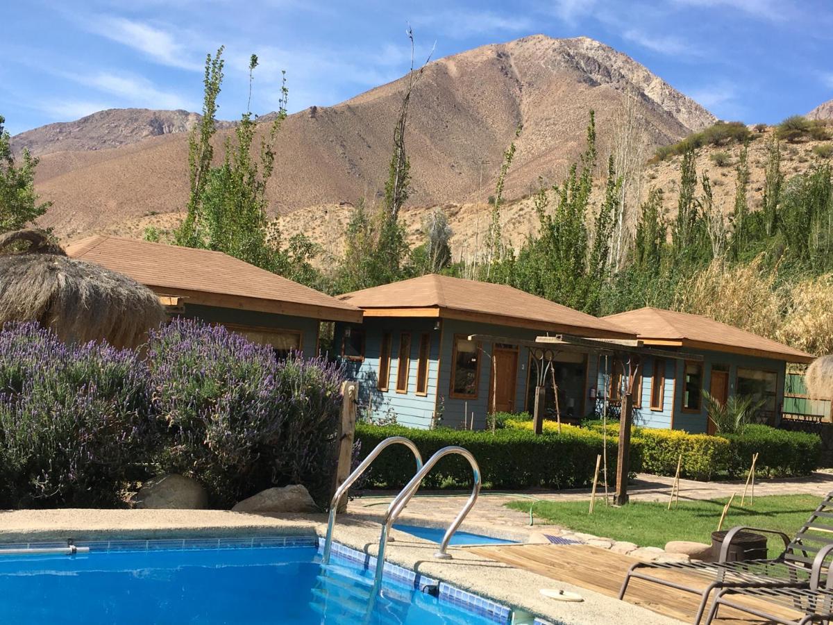 Hotel Faro del Valle Pisco Elqui Esterno foto